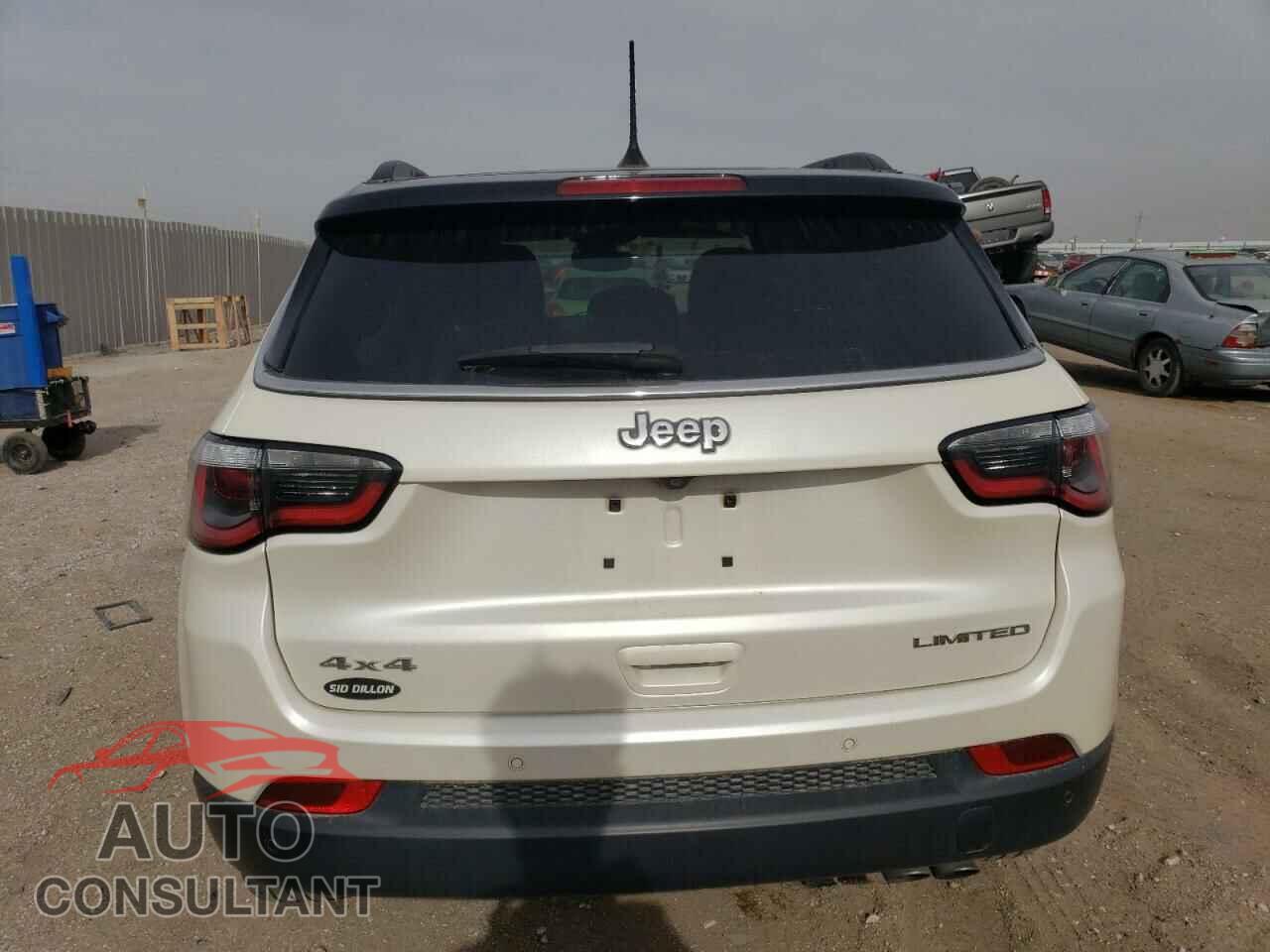 JEEP COMPASS 2018 - 3C4NJDCB1JT401763