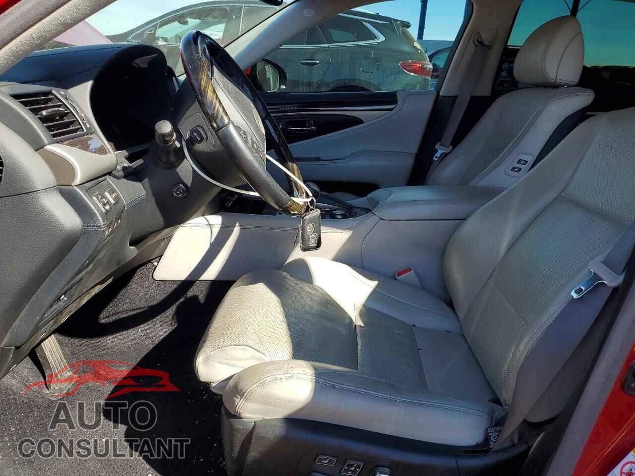 LEXUS LS600 2013 - JTHDU1EF1D5016207