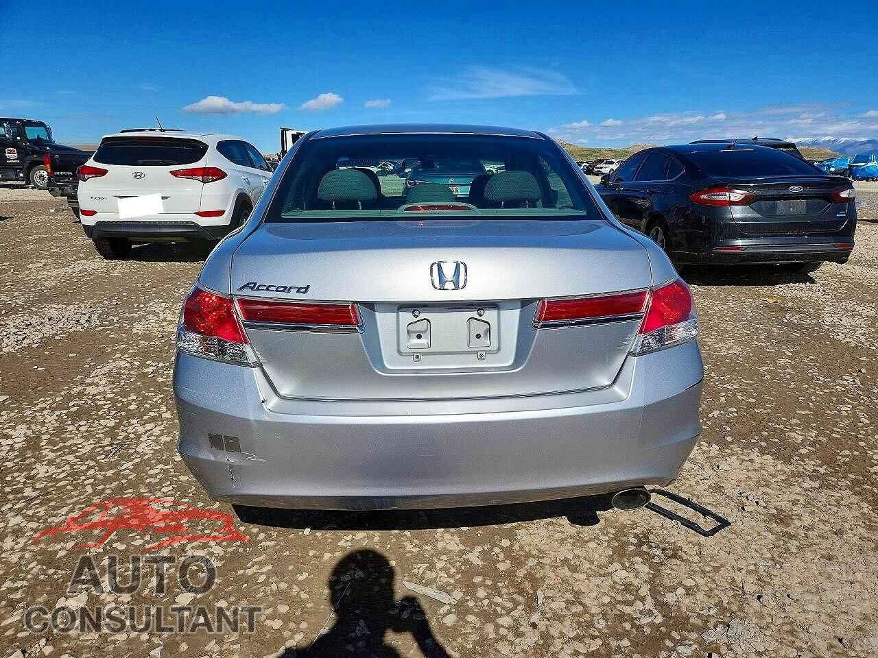 HONDA ACCORD 2012 - 1HGCP2F71CA018192