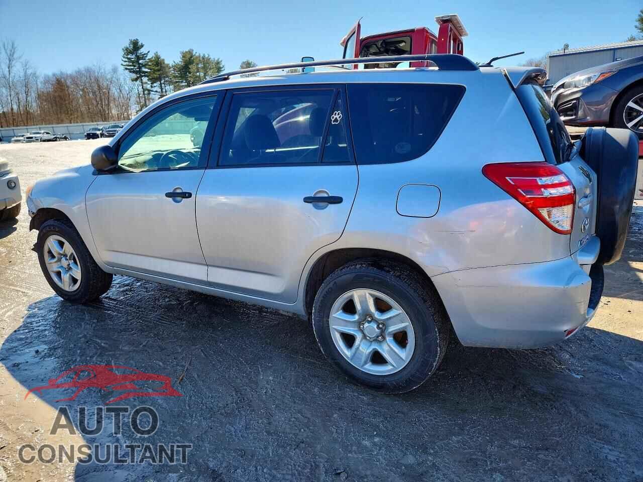 TOYOTA RAV4 2011 - 2T3BF4DV4BW092765