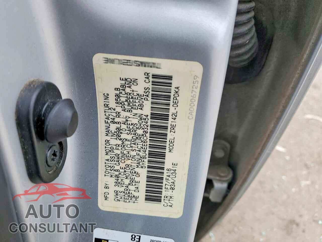 TOYOTA COROLLA 2012 - 5YFBU4EE6CP032454