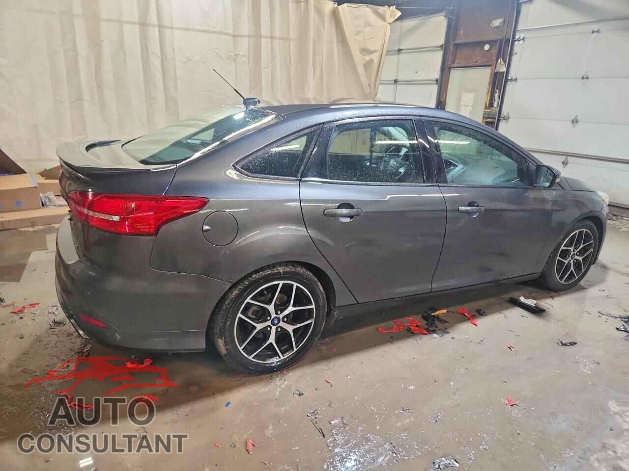 FORD FOCUS 2016 - 1FADP3F22GL401250
