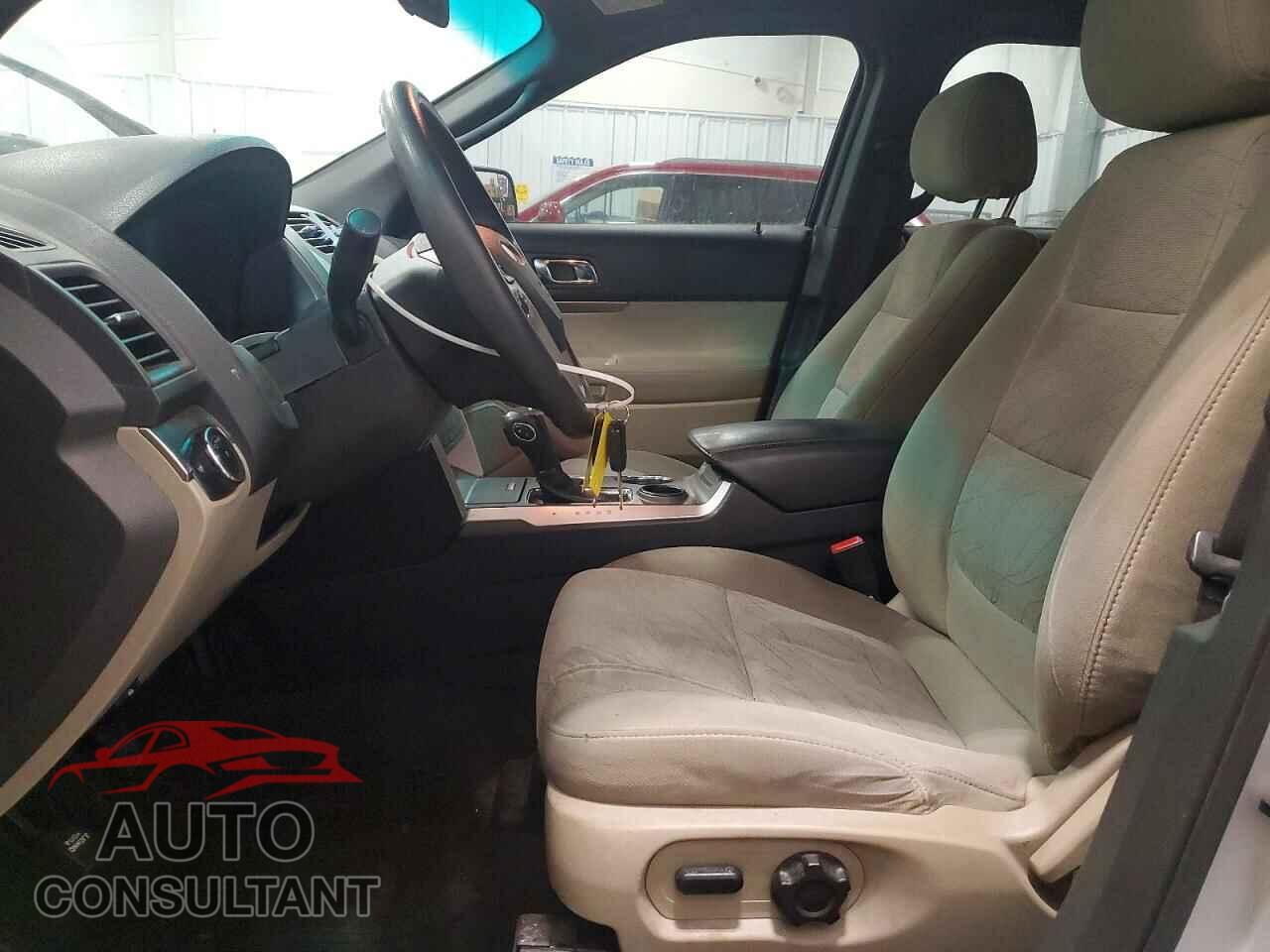 FORD EXPLORER 2013 - 1FM5K7B84DGA21079