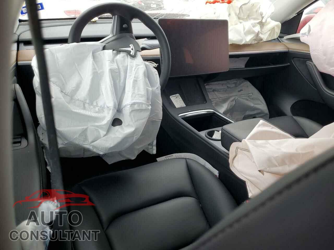 TESLA MODEL Y 2023 - 7SAYGDEE5PA064251
