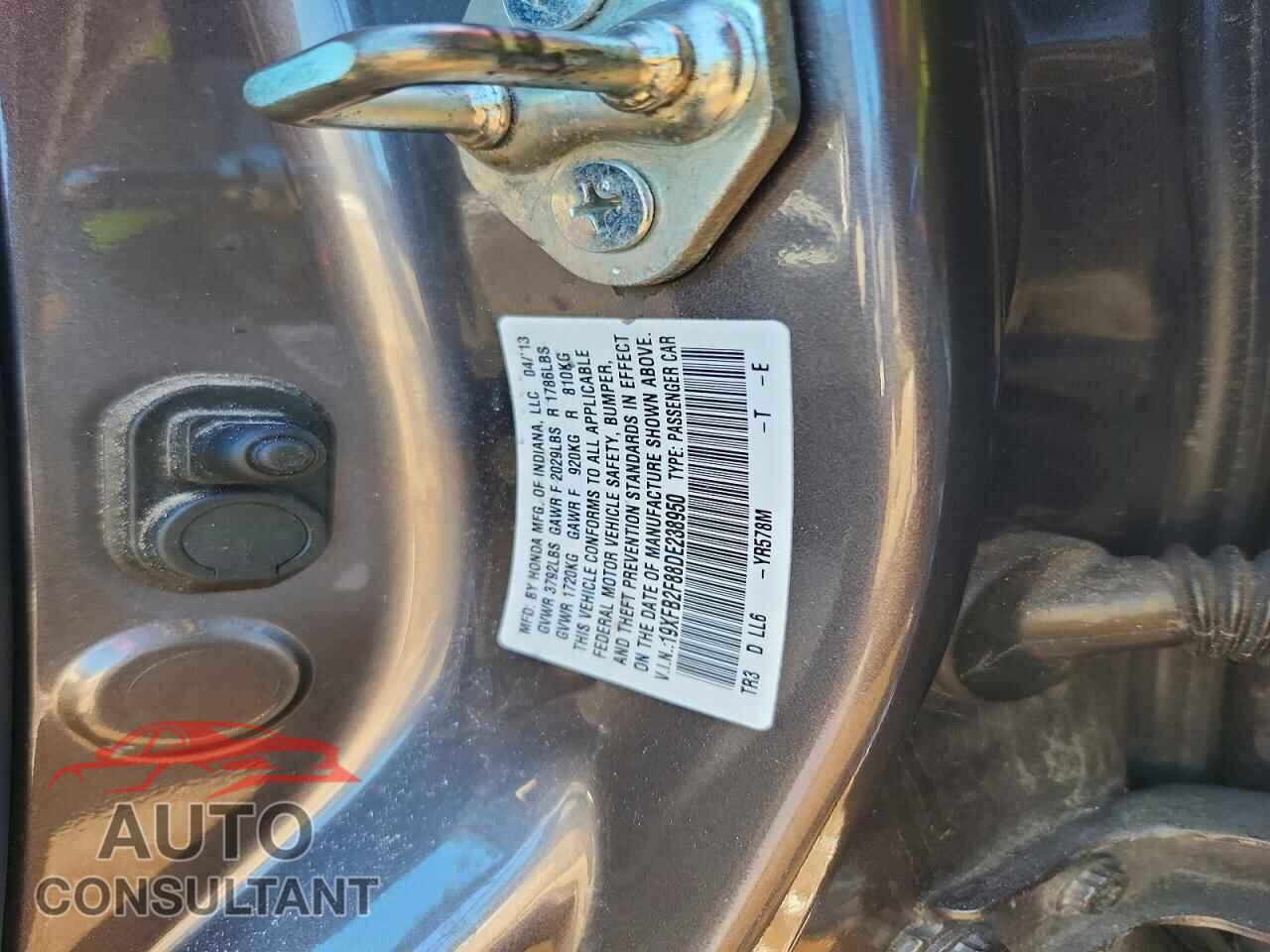 HONDA CIVIC 2013 - 19XFB2F88DE238950