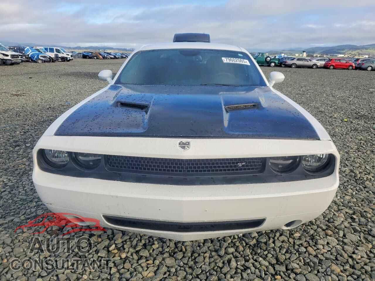 DODGE CHALLENGER 2015 - 2C3CDZAG4FH850739
