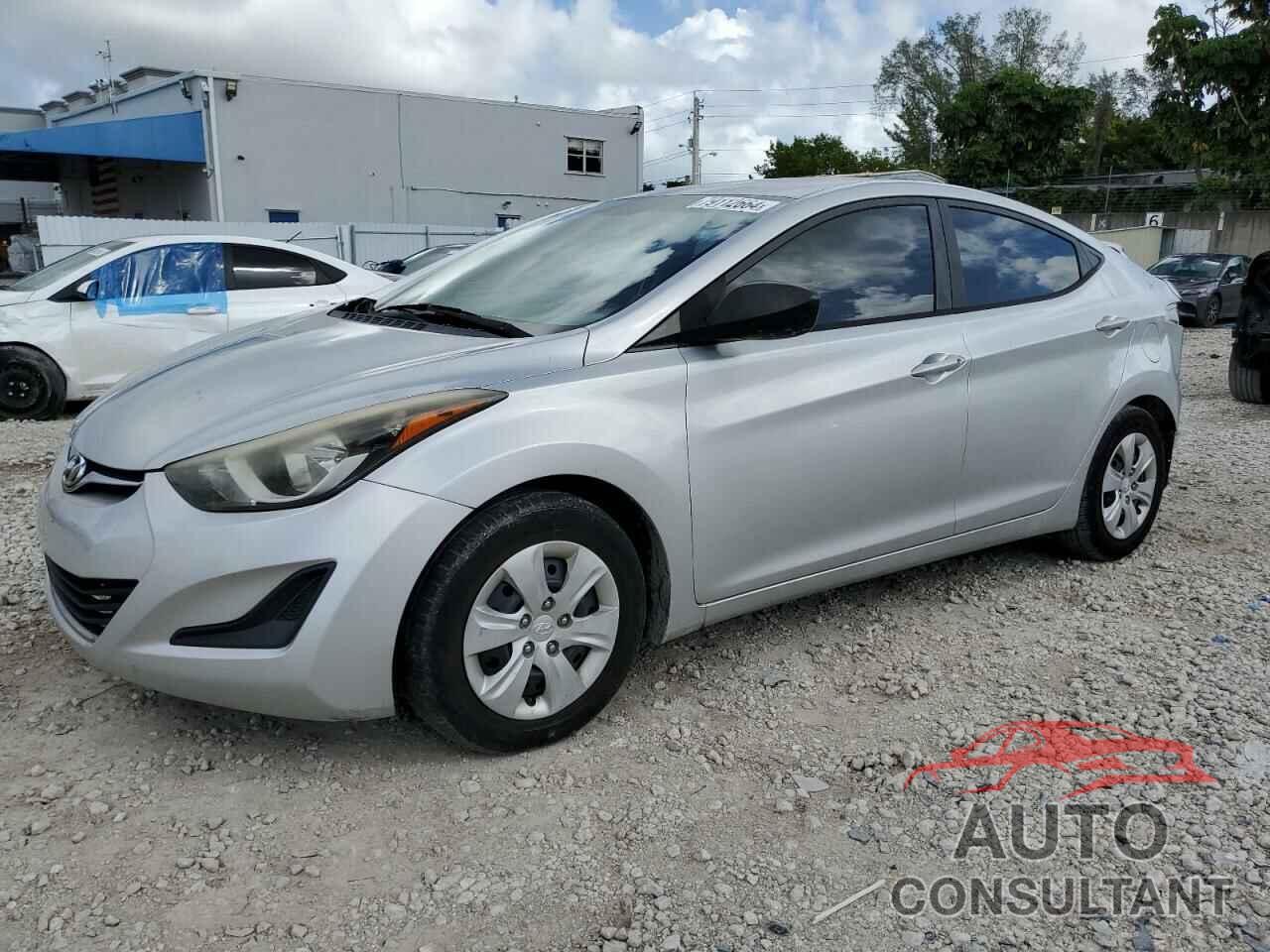 HYUNDAI ELANTRA 2016 - 5NPDH4AE3GH705870