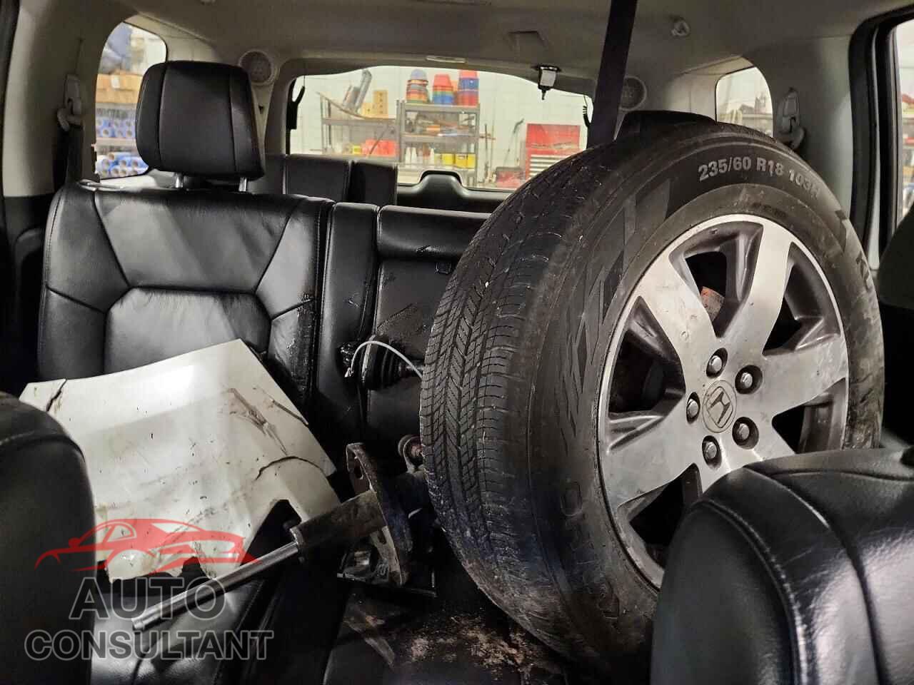 HONDA PILOT 2014 - 5FNYF4H9XEB007767