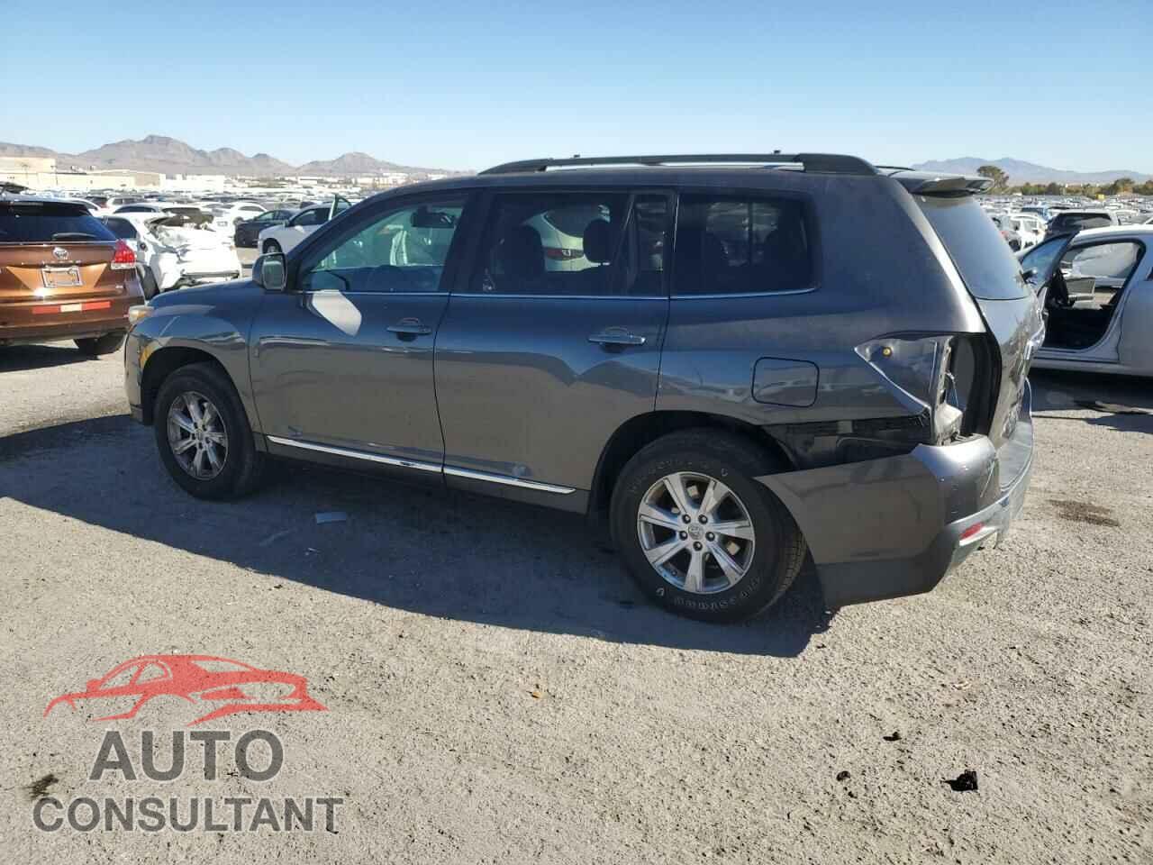 TOYOTA HIGHLANDER 2012 - 5TDBK3EH5CS112751