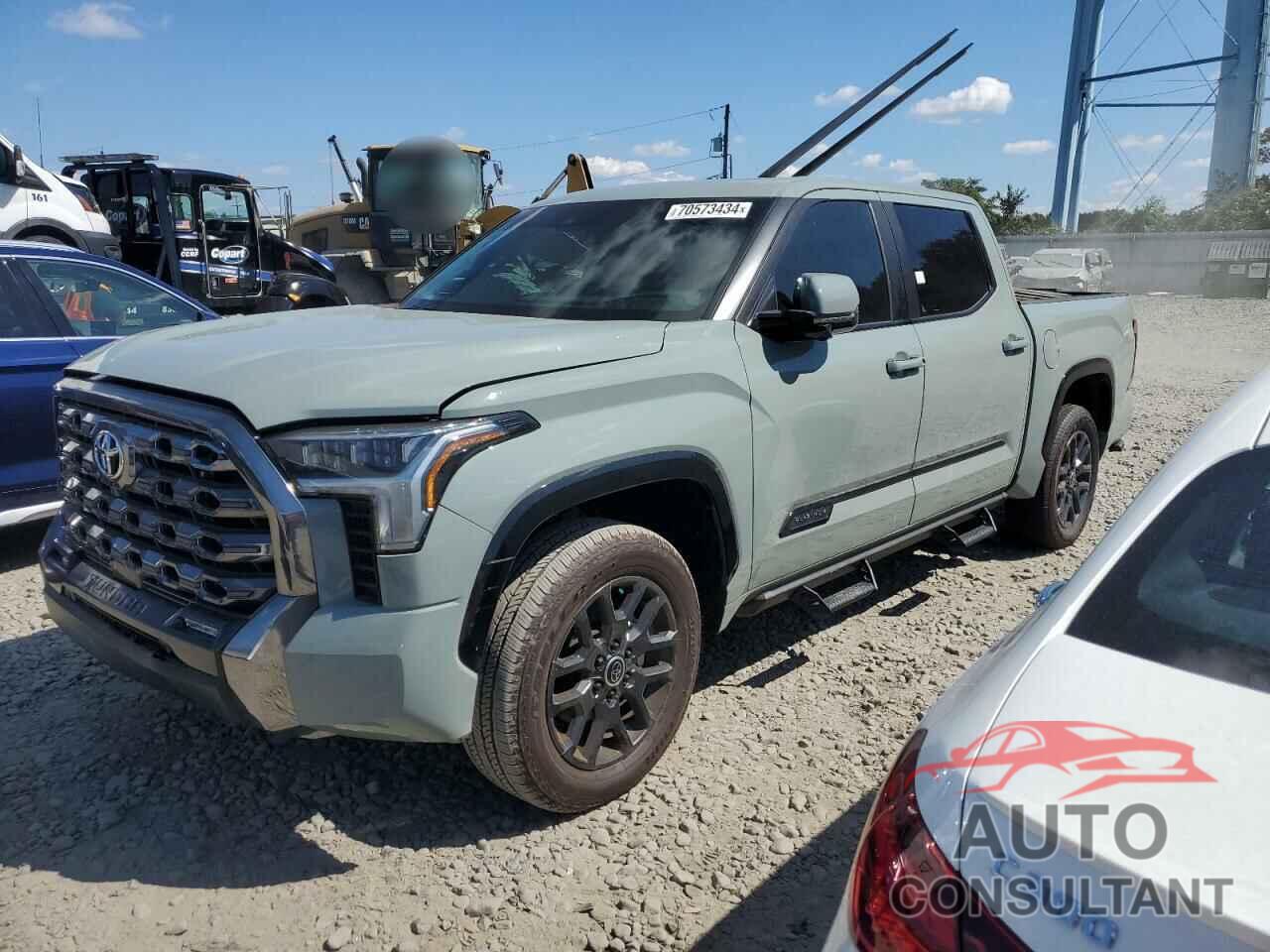 TOYOTA TUNDRA 2024 - 5TFNA5DB1RX154619