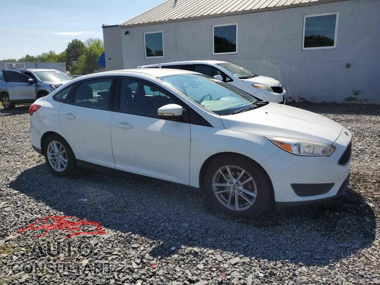 FORD FOCUS 2016 - 1FADP3F24GL210218