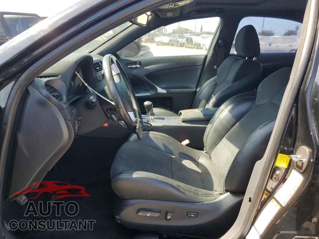 LEXUS IS 2012 - JTHBF5C2XC5162497