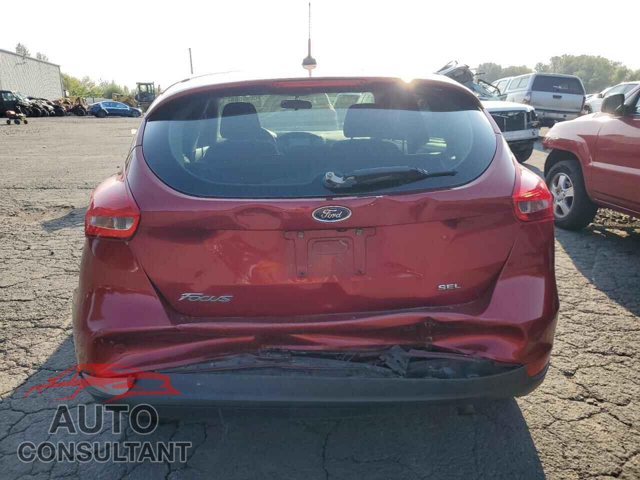 FORD FOCUS 2017 - 1FADP3M29HL246264