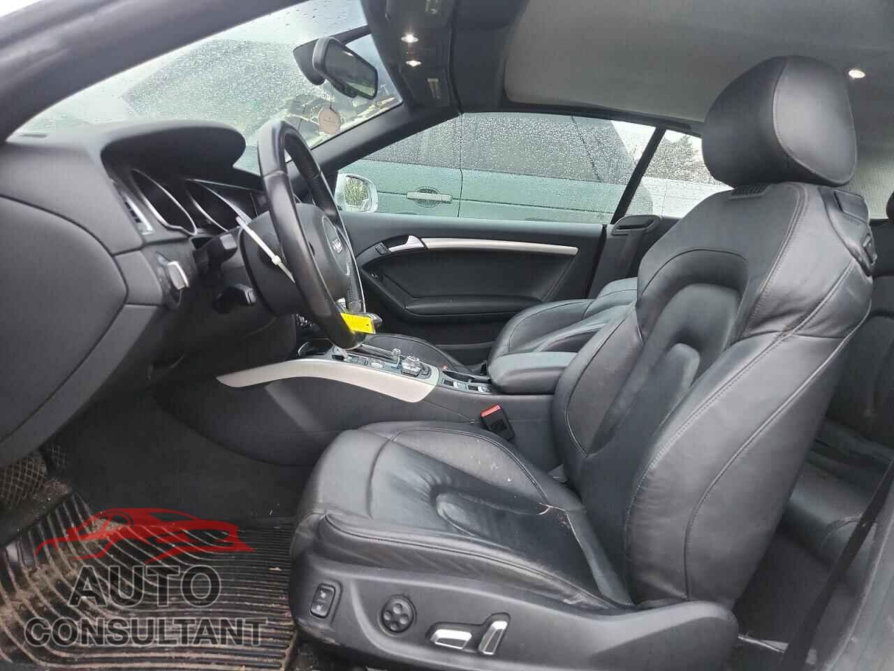 AUDI A5 2013 - WAULFAFH8DN010800