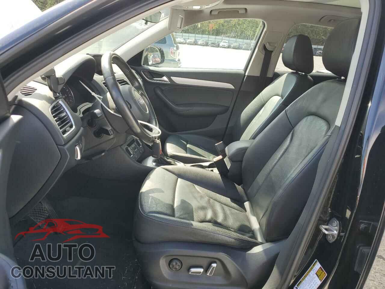 AUDI Q3 2017 - WA1ECCFS5HR009253