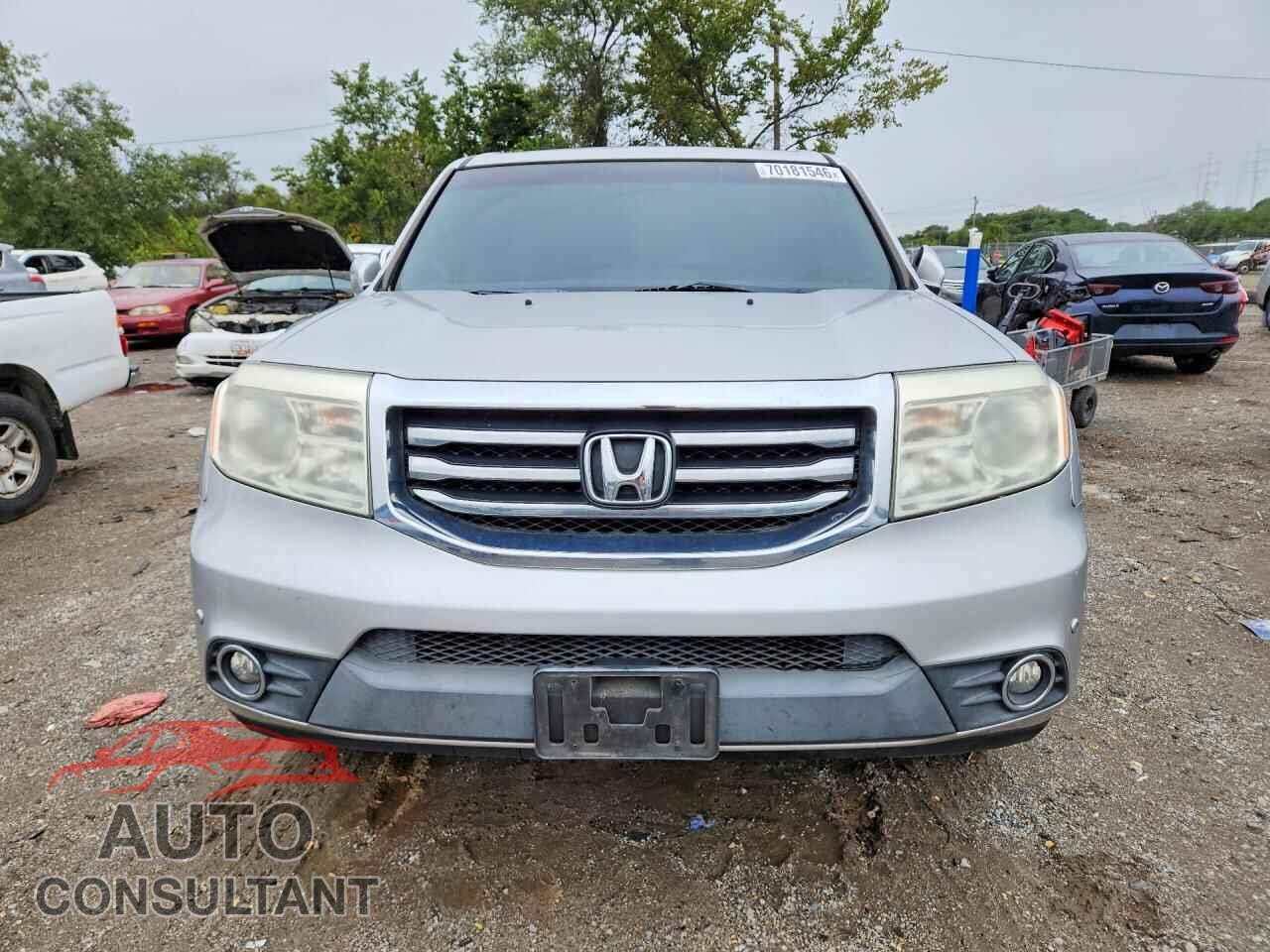 HONDA PILOT 2012 - 5FNYF4H98CB055975