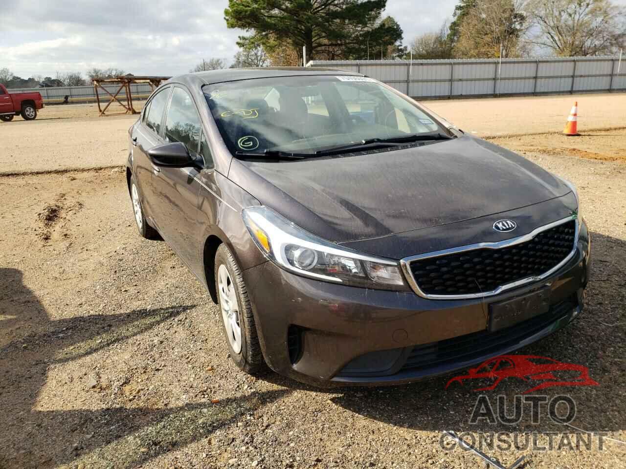 KIA FORTE 2018 - 3KPFK4A70JE184999