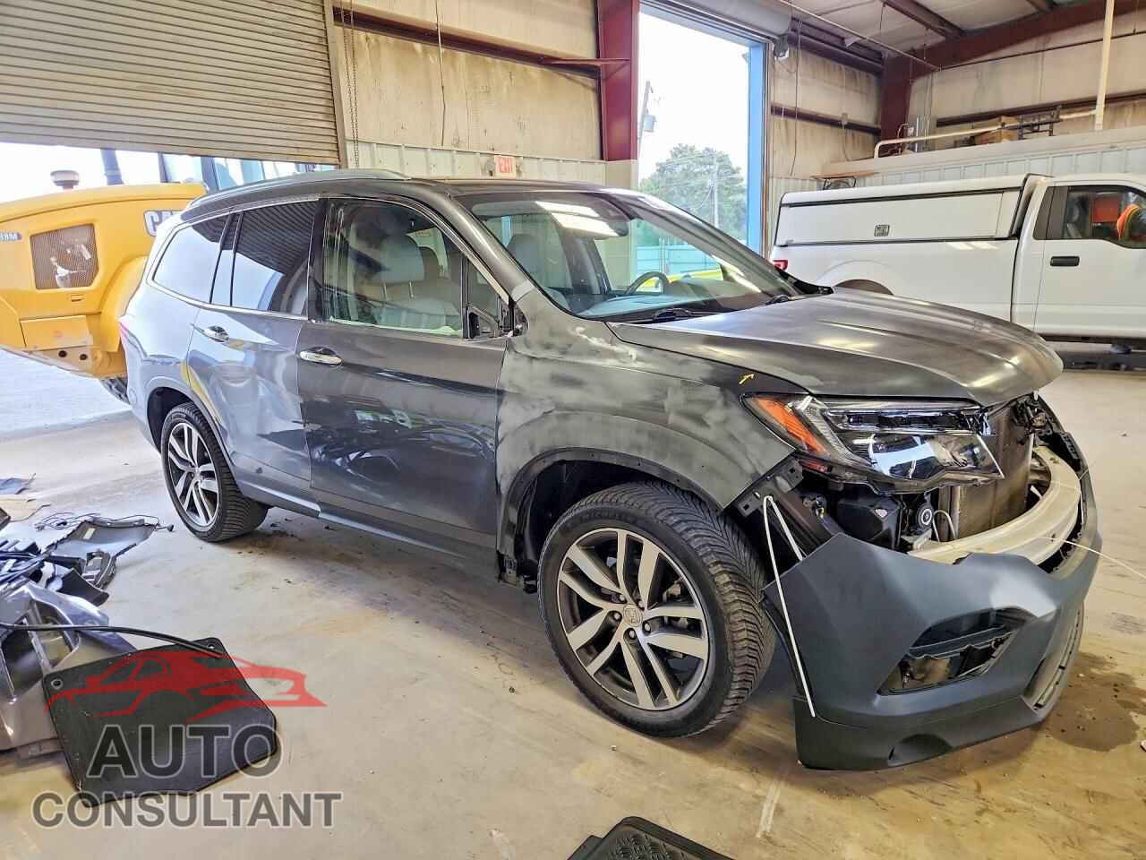 HONDA PILOT 2018 - 5FNYF6H9XJB048311