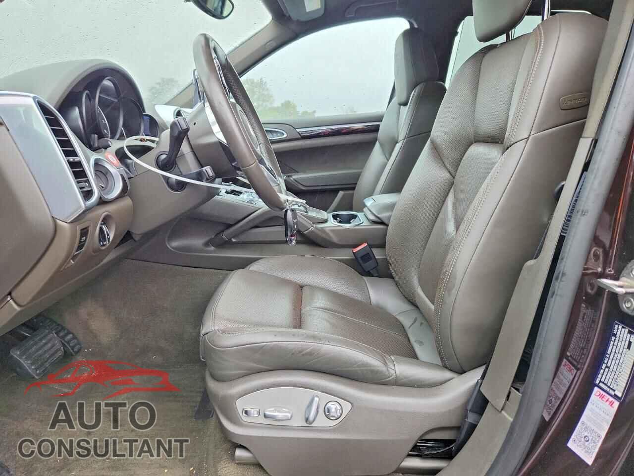 PORSCHE CAYENNE 2017 - WP1AA2A25HKA86692