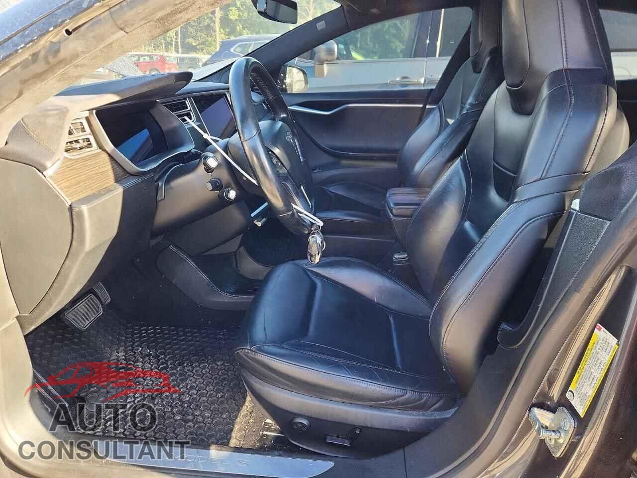 TESLA MODEL S 2015 - 5YJSA1H29FF100934