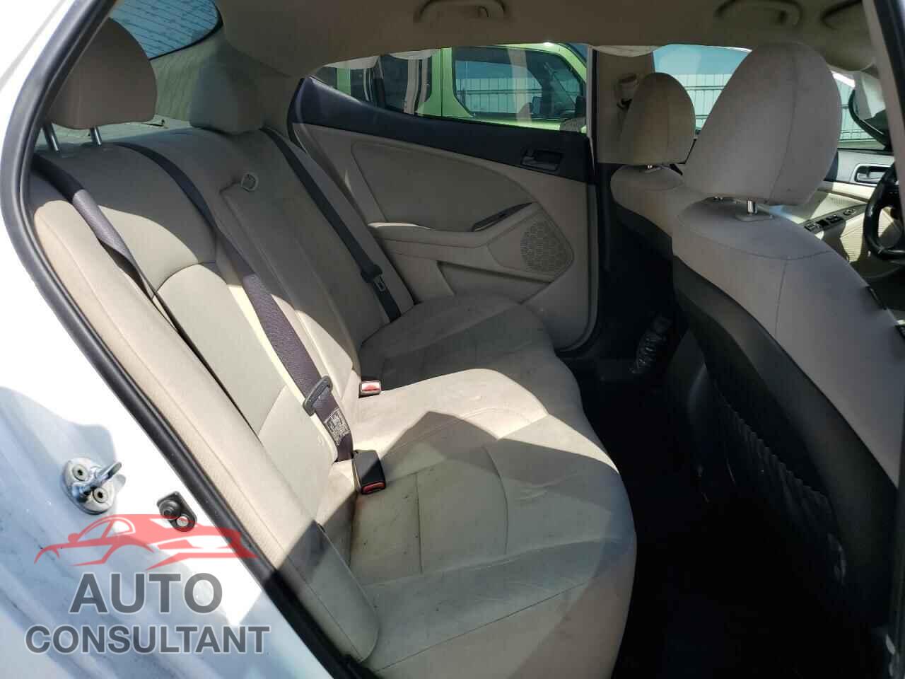 KIA OPTIMA 2015 - KNAGM4A76F5612881