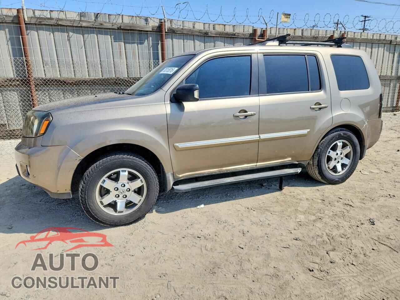 HONDA PILOT 2010 - 5FNYF3H98AB017976