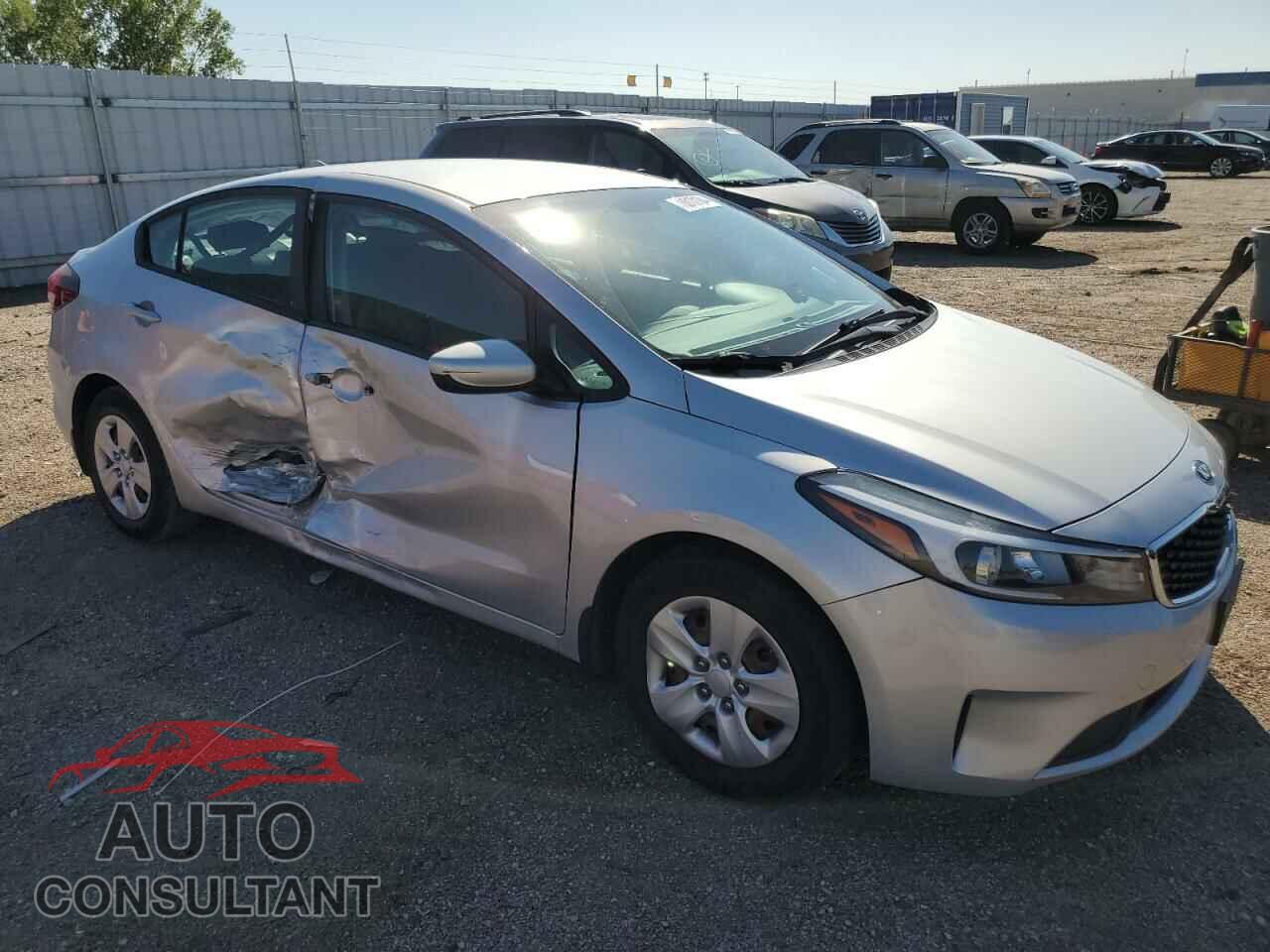 KIA FORTE 2017 - 3KPFK4A77HE037489