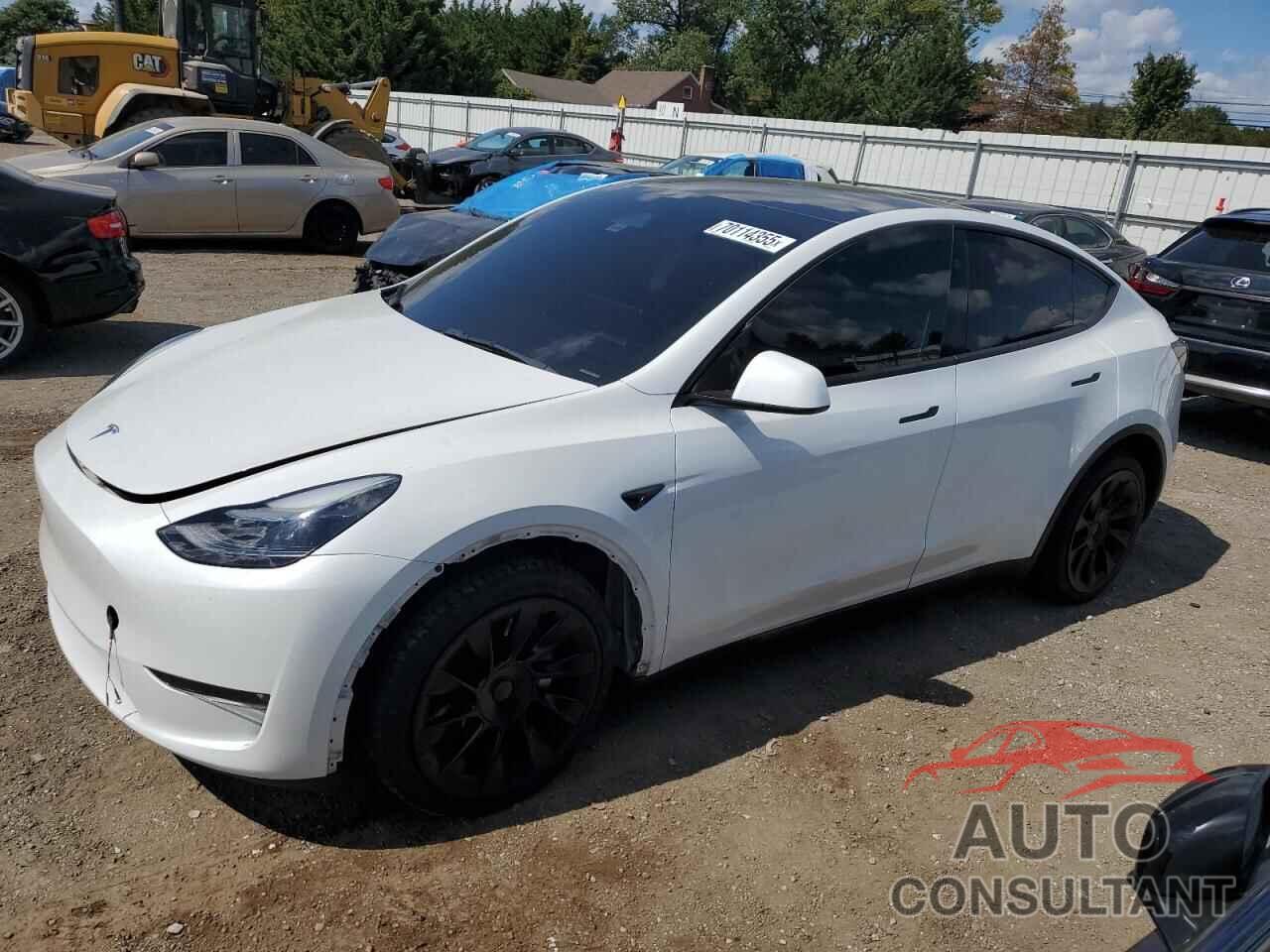 TESLA MODEL Y 2023 - 7SAYGDEEXPF936586