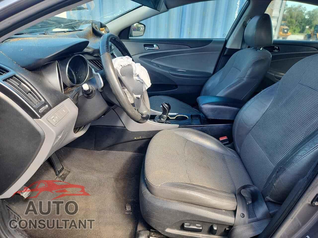 HYUNDAI SONATA 2011 - 5NPEC4AC2BH138979