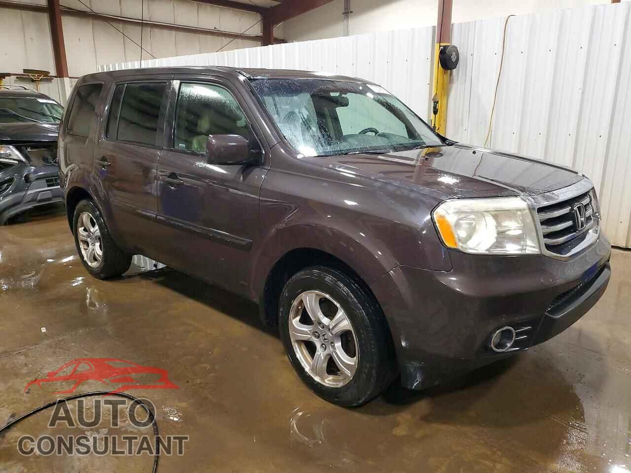 HONDA PILOT 2013 - 5FNYF4H57DB020102