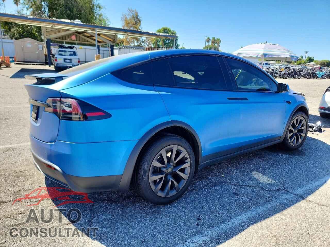 TESLA MODEL X 2023 - 7SAXCAE54PF403607
