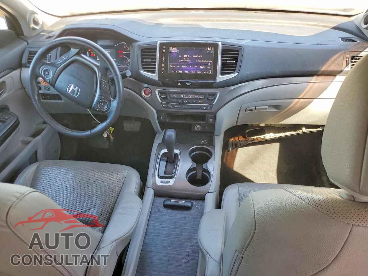 HONDA RIDGELINE 2017 - 5FPYK2F65HB011066