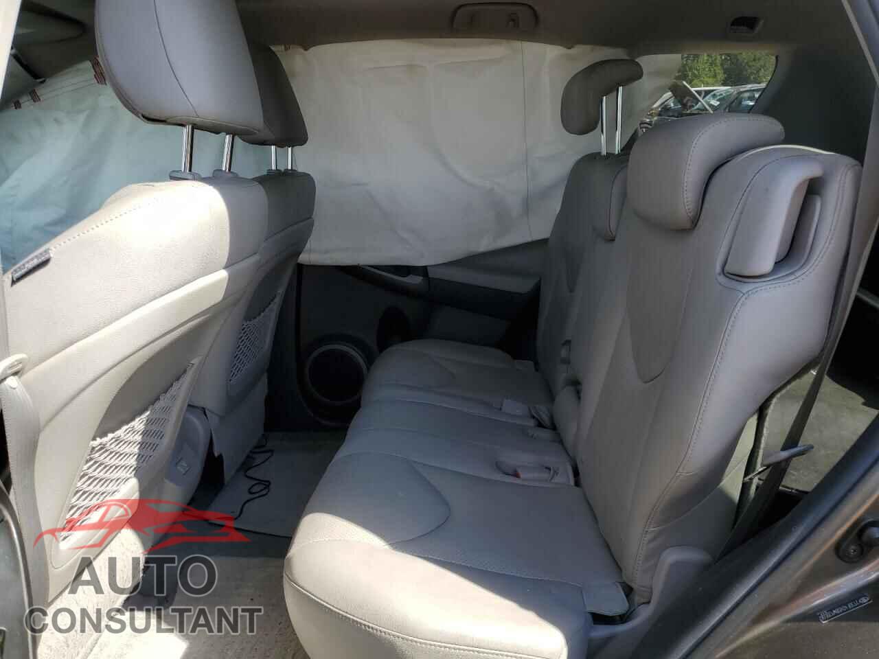 TOYOTA RAV4 2011 - 2T3DF4DV0BW139590
