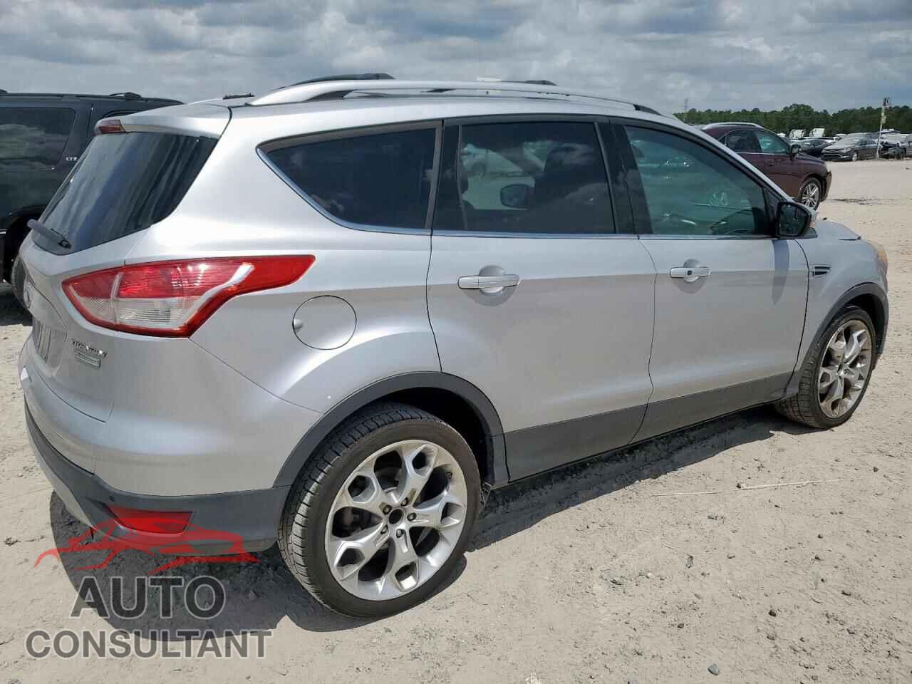 FORD ESCAPE 2013 - 1FMCU0J98DUC44780