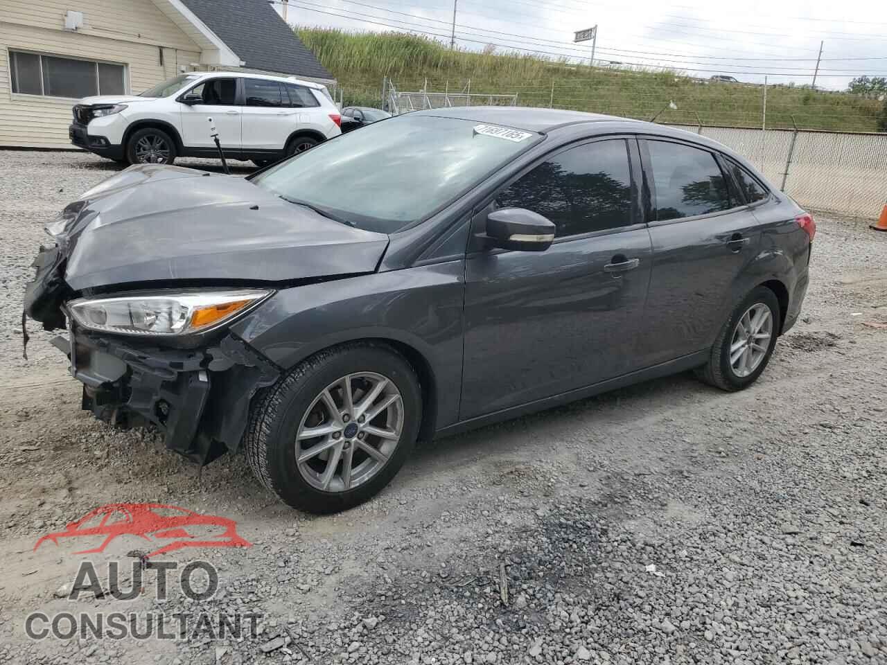 FORD FOCUS 2017 - 1FADP3F24HL318002