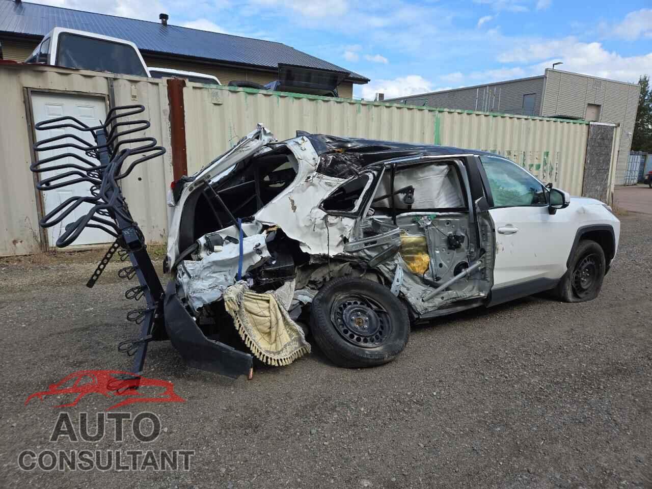 TOYOTA RAV4 2023 - 2T3B1RFV5PC338191
