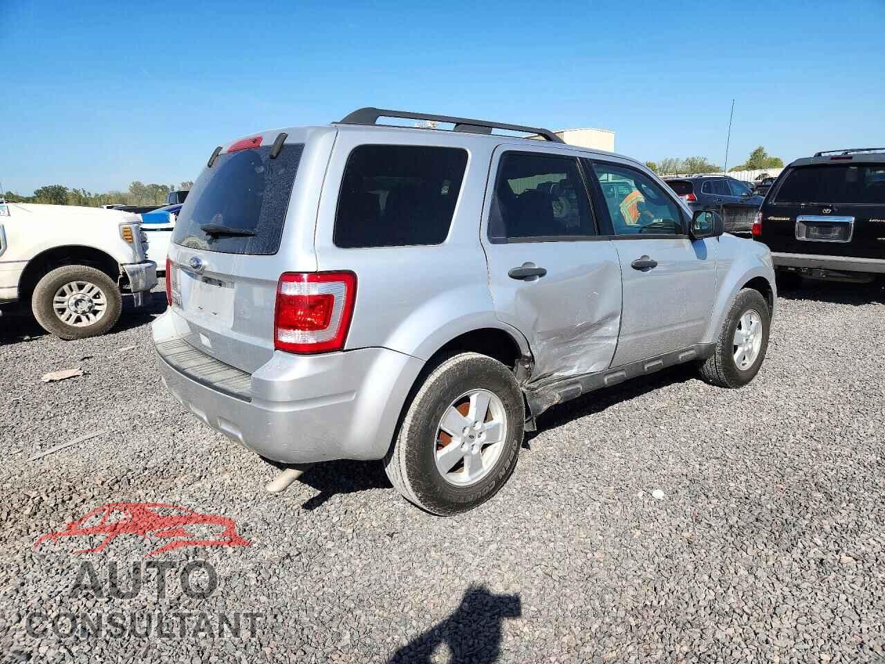 FORD ESCAPE 2010 - 1FMCU9D77AKB95187