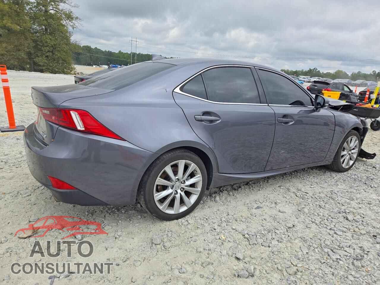 LEXUS IS 2015 - JTHBF1D27F5063258
