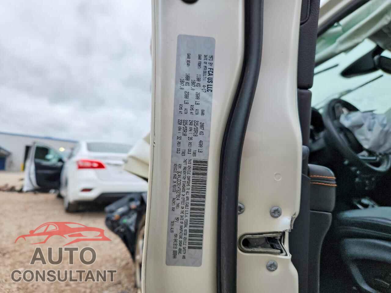 JEEP COMPASS 2017 - 3C4NJDCB1HT627814