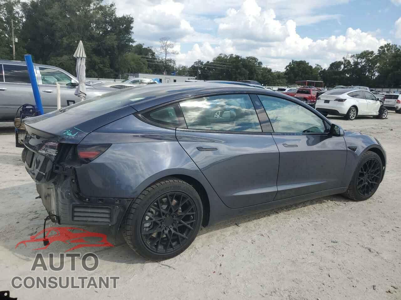 TESLA MODEL 3 2022 - 5YJ3E1EB9NF285594