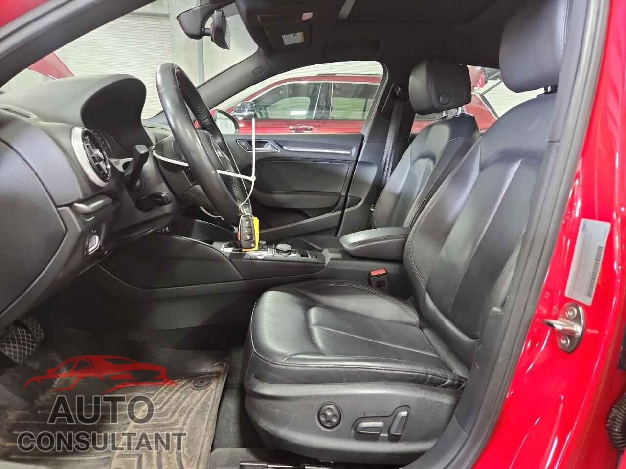 AUDI A3 2017 - WAUJ8GFF3H1075957