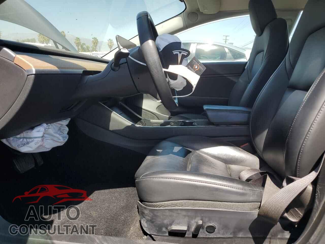 TESLA MODEL 3 2020 - 5YJ3E1EB6LF646132