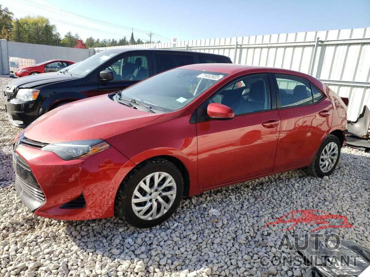 TOYOTA COROLLA 2018 - 5YFBURHE9JP842506