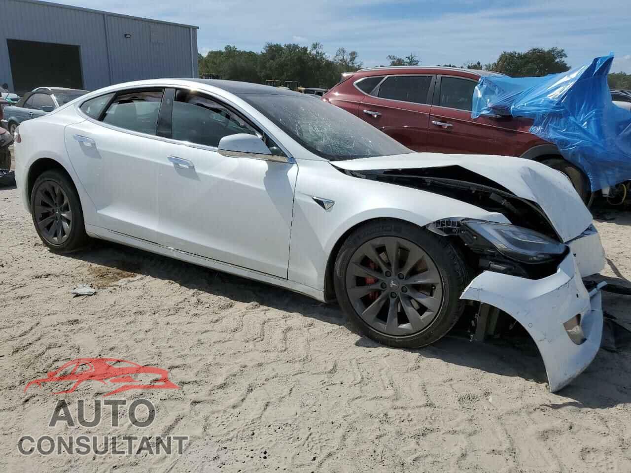 TESLA MODEL S 2020 - 5YJSA1E44LF396026