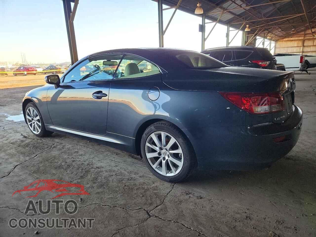 LEXUS IS 2010 - JTHFF2C23A2509036