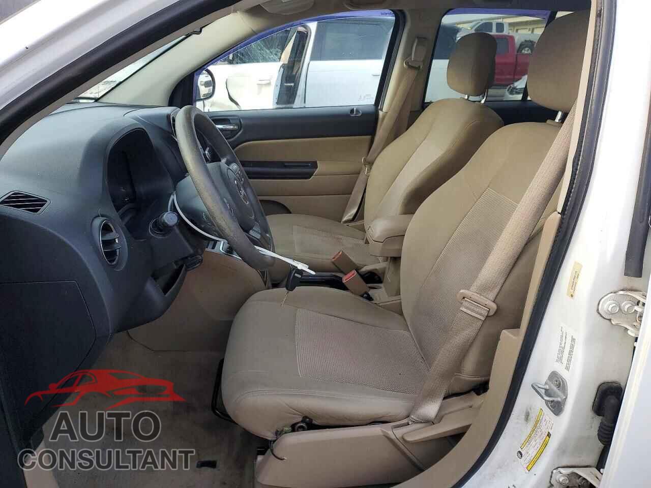 JEEP COMPASS 2013 - 1C4NJCBB1DD251210