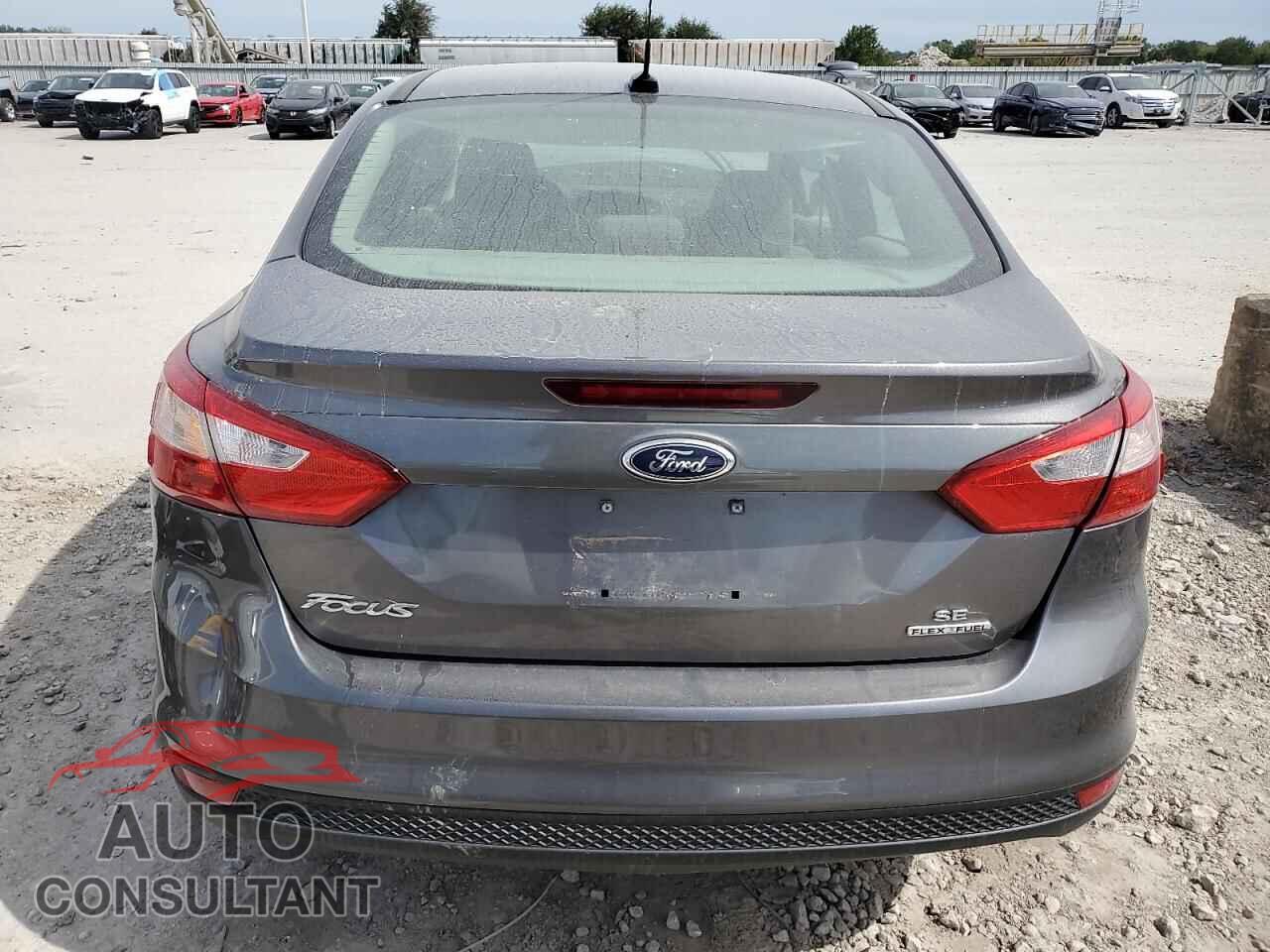 FORD FOCUS 2014 - 1FADP3F29EL452063