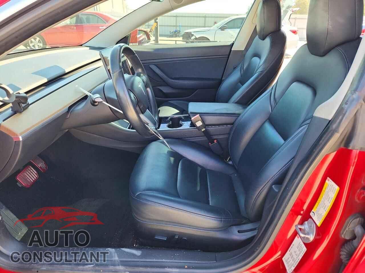 TESLA MODEL 3 2018 - 5YJ3E1EB2JF130217