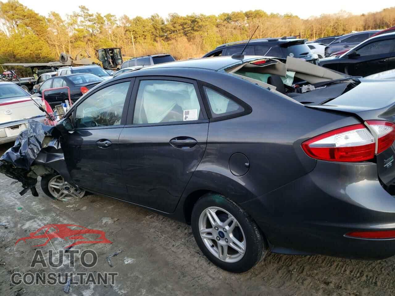 FORD FIESTA 2018 - 3FADP4BJ5JM125929