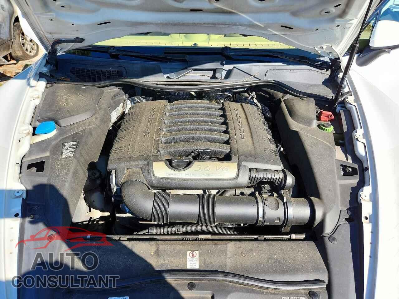 PORSCHE CAYENNE 2013 - WP1AA2A2XDLA04718